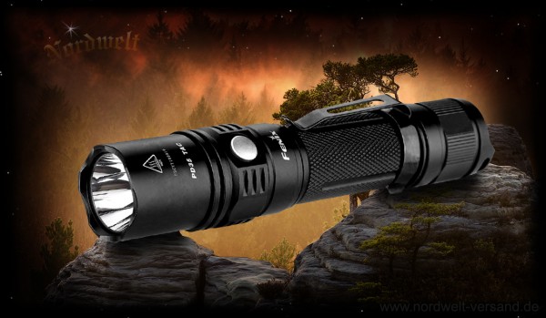 Fenix PD35 Tactical Leistungsstarke Taschenlampe